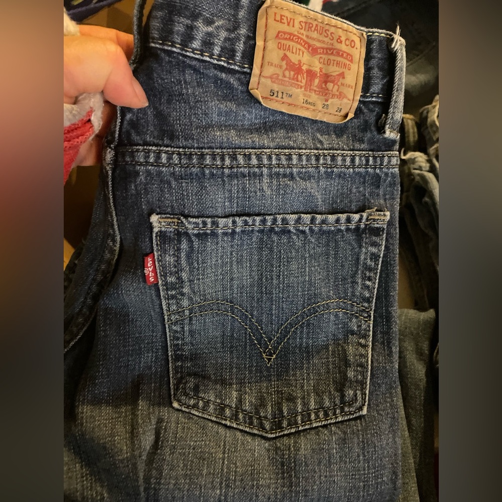 Levi’s 511 28x28 size 16